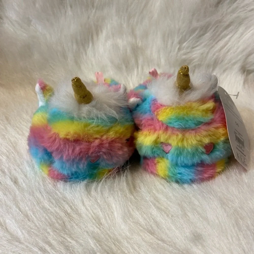 Wonder Nation Plush Rainbow Unicorn Slippers Girls Size 5-6 Fuzzy Slip On